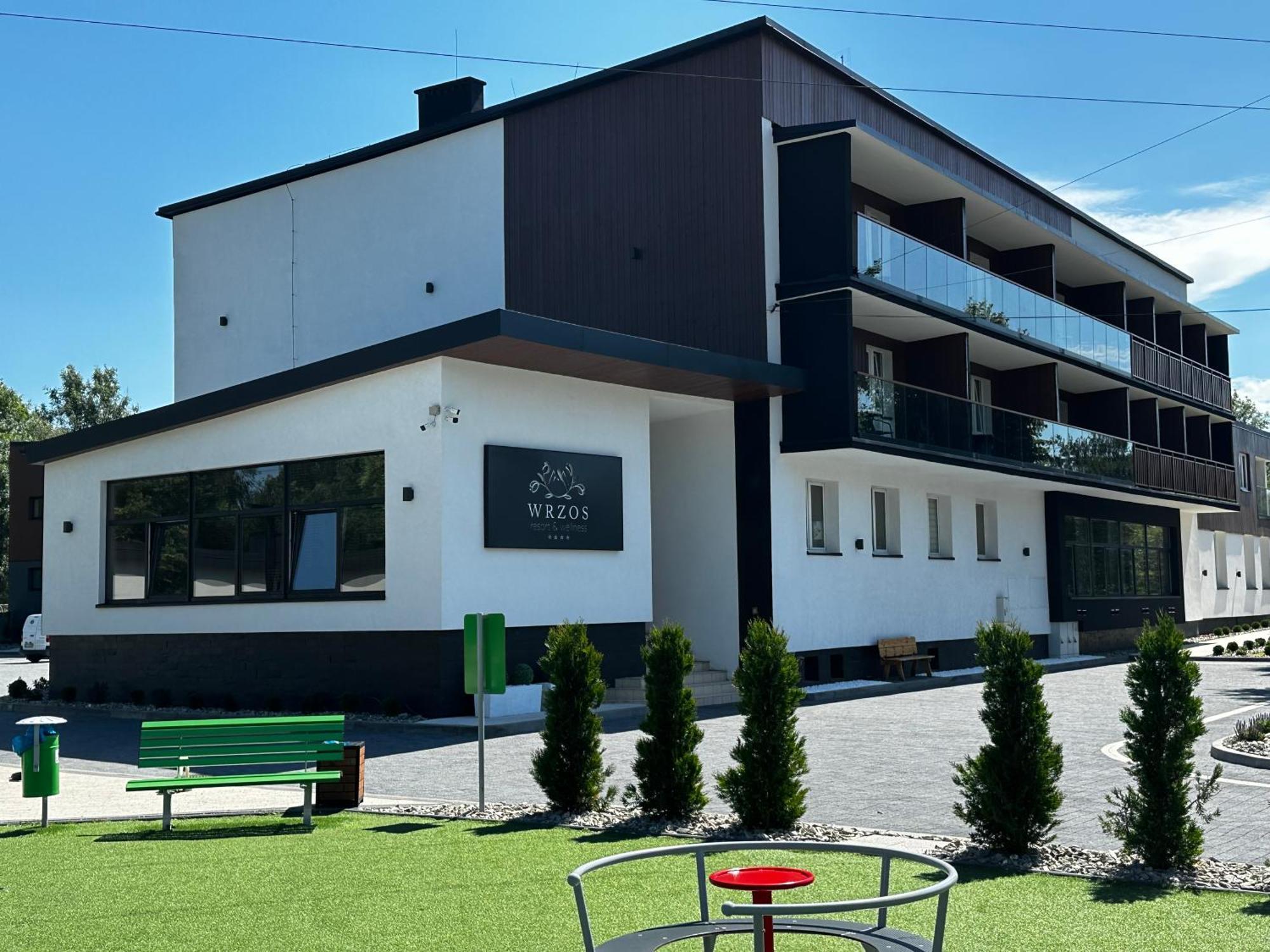 Wrzos Resort & Wellness **** Domki Caloroczne Wegierska Gorka Exterior photo